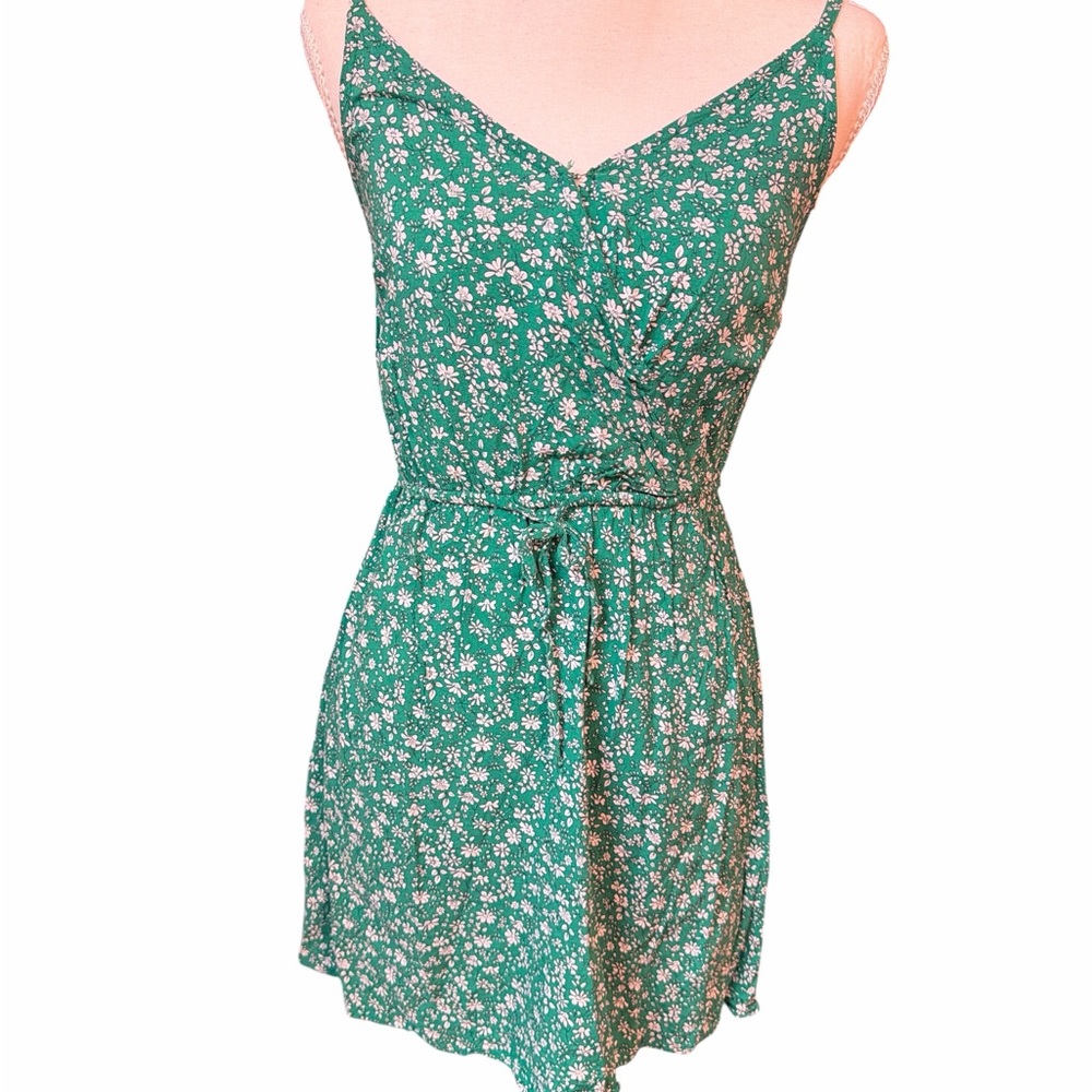 Green Floral Tie-Waist Sundress